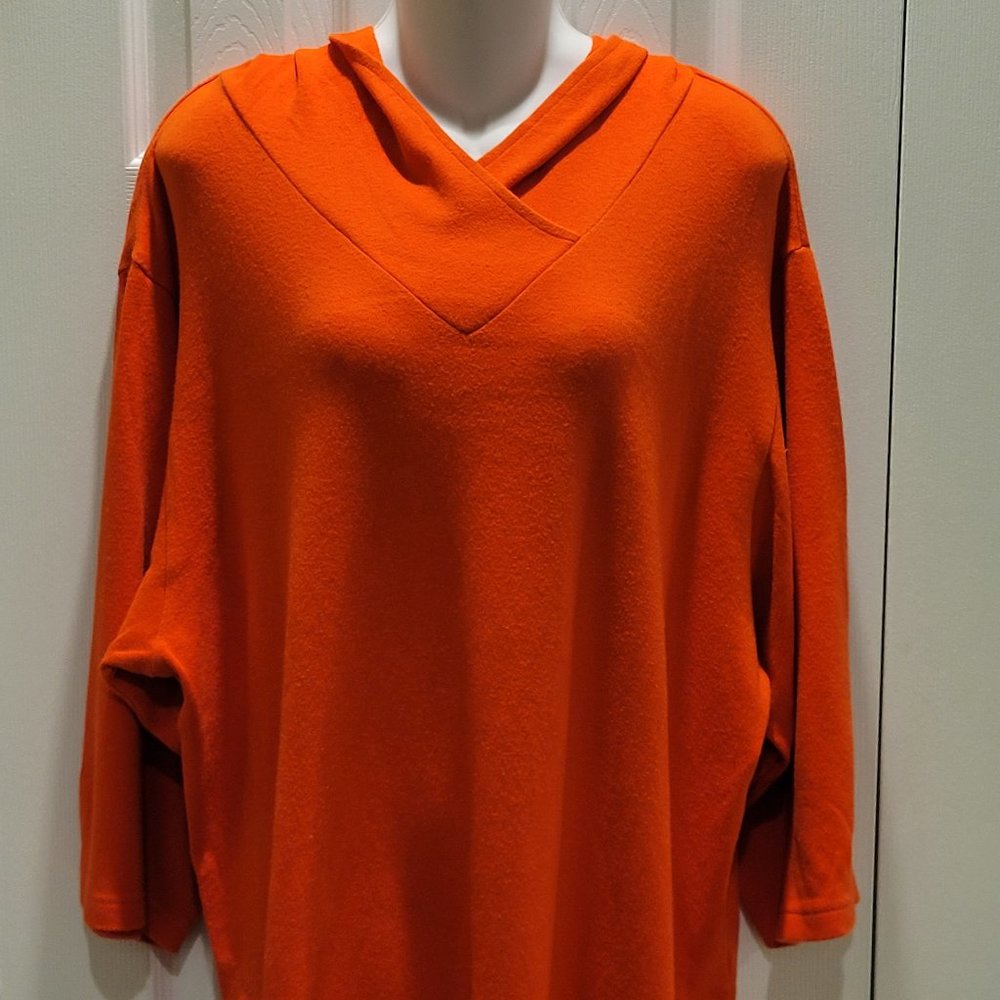 Saks Fifth Avenue Real Clothes Ladies Orange Hooded Cotton Tunic Sweater sz. M